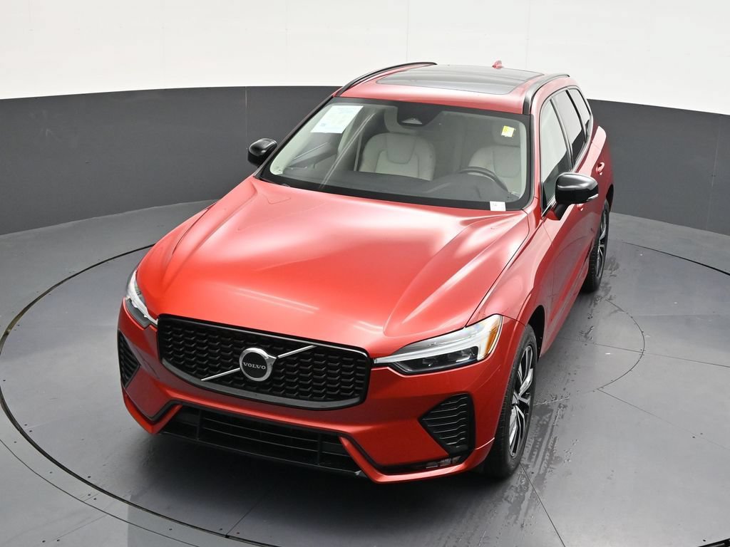 Used 2024 Volvo XC60 B5 Core AWD/4WD image 22