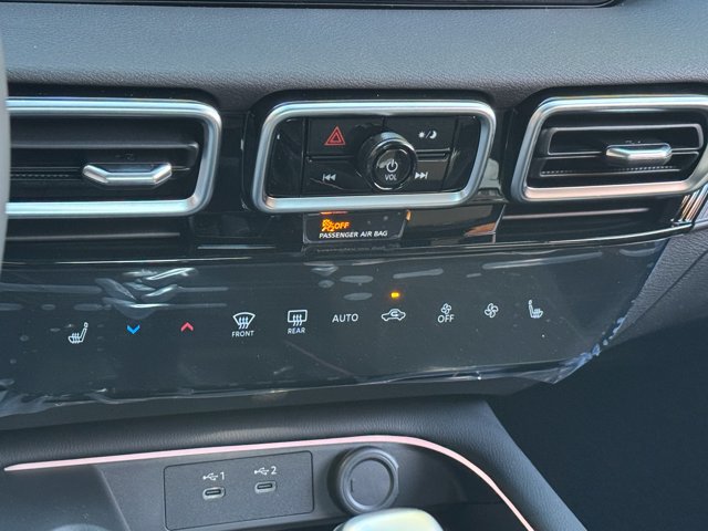 New 2026 Nissan Sentra SV w/ SV Convenience Package FWD image 12