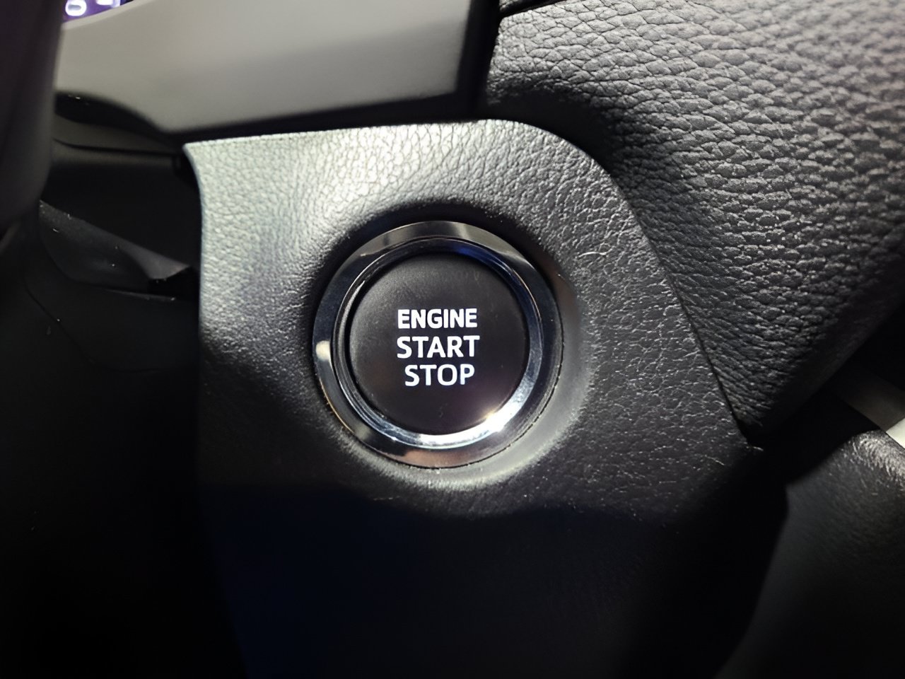 Used 2024 Toyota RAV4 Adventure AWD/4WD image 33