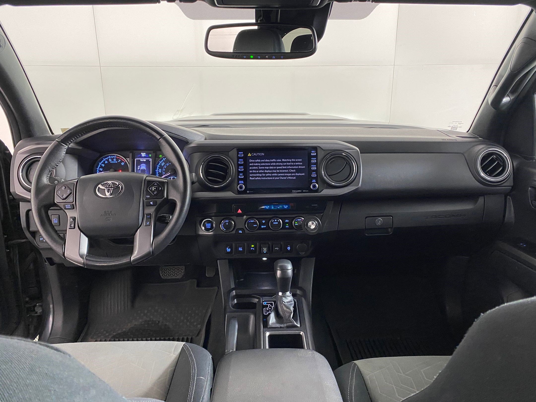 Used 2023 Toyota Tacoma TRD Sport w/ Advanced Technology Package image 15