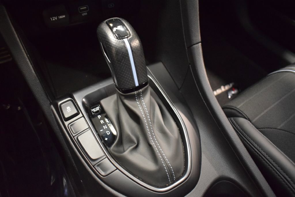 Used 2021 Hyundai Veloster N image 20