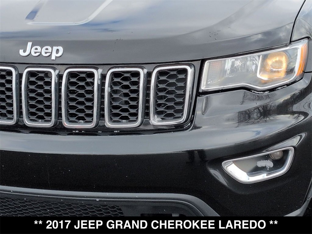Used 2017 Jeep Grand Cherokee Laredo w/ Quick Order Package 23E image 18