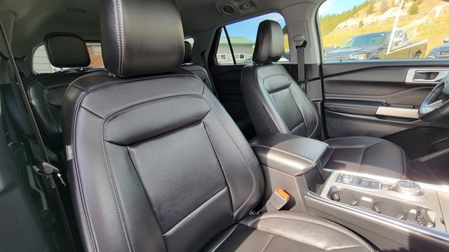 Used 2022 Ford Explorer XLT w/ Equipment Group 202A image 39
