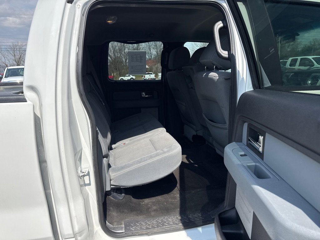 Used 2012 Ford F150 XLT w/ XLT Chrome Pkg image 13