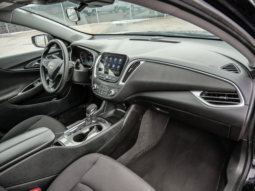 Used 2024 Chevrolet Malibu LT image 14