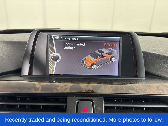 Used 2013 BMW 320i xDrive Sedan AWD/4WD image 22