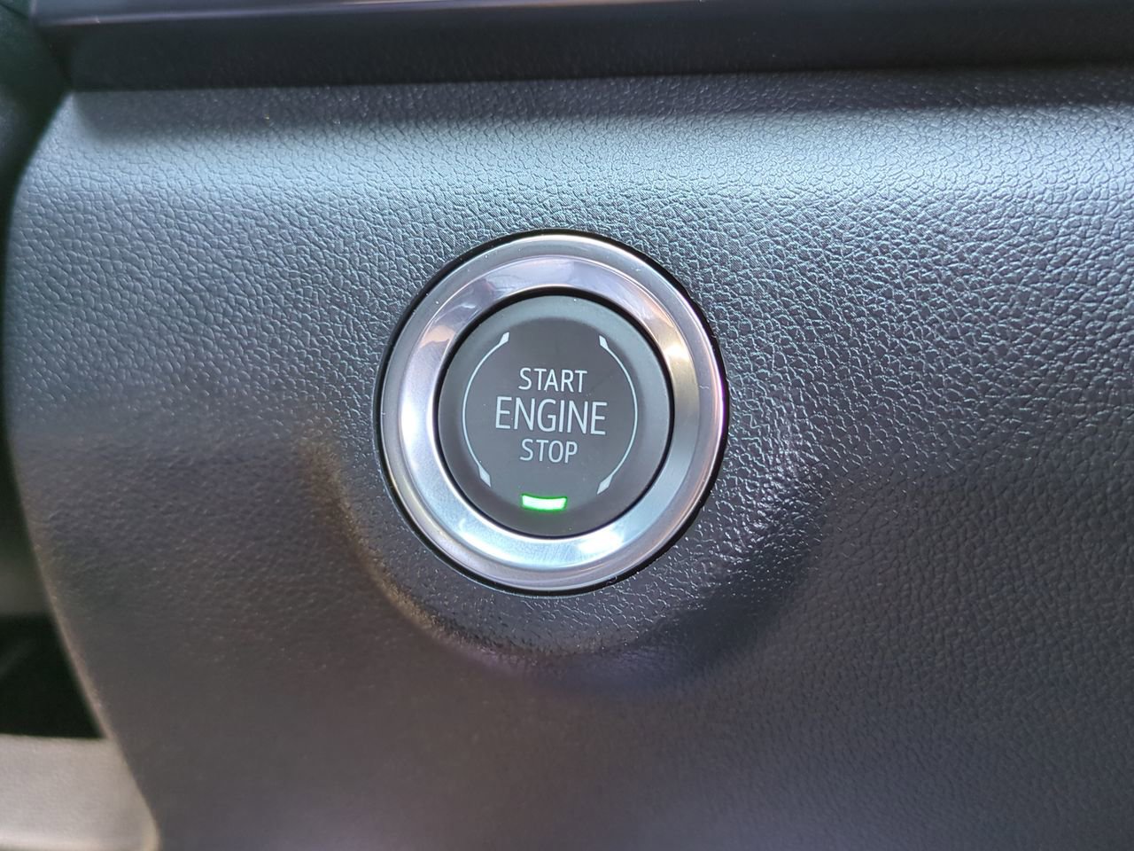 New 2026 GMC Terrain AT4 w/ Convenience Package III AWD/4WD image 28