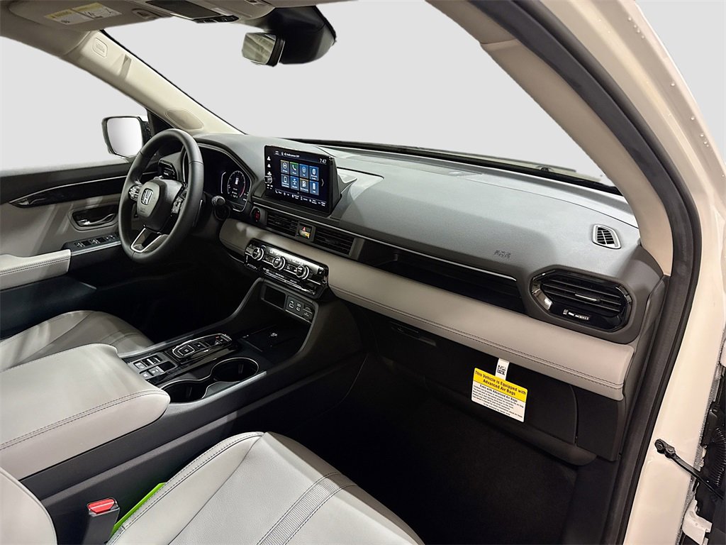 New 2025 Honda Pilot EX-L image 28