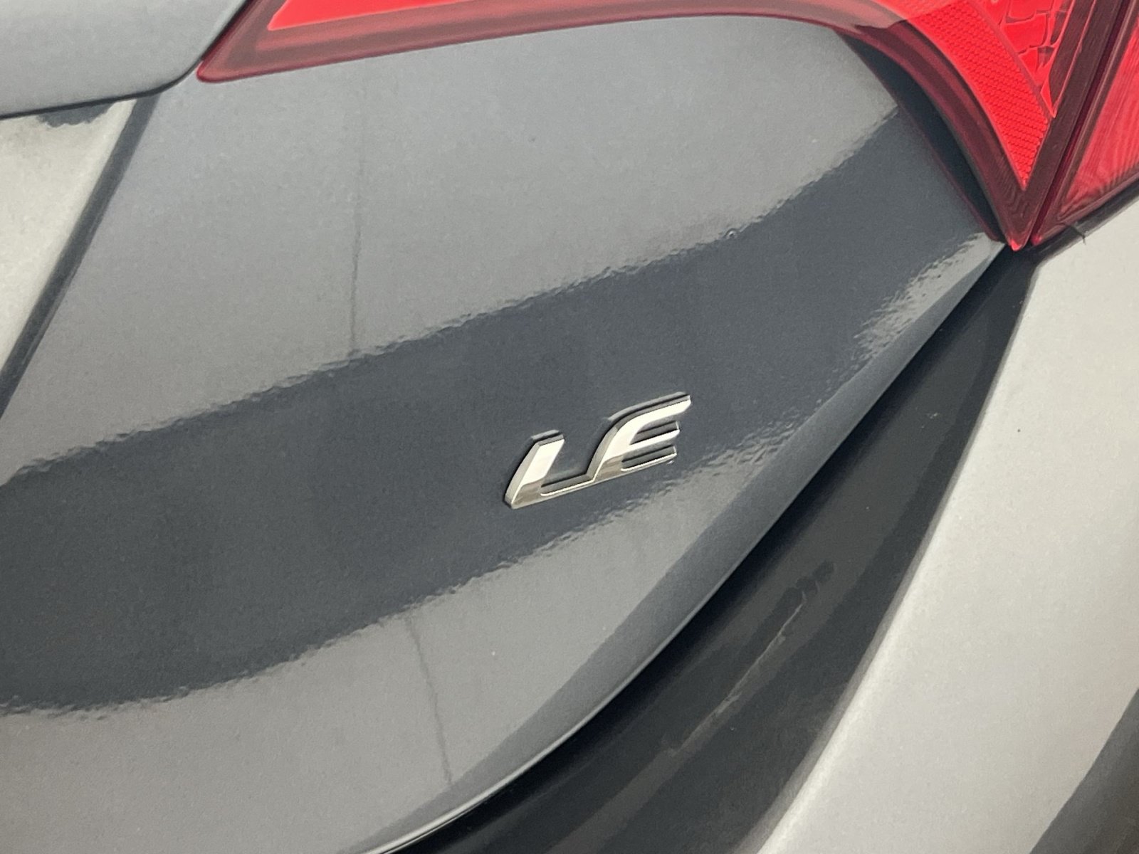 Used 2019 Toyota Corolla LE FWD image 27