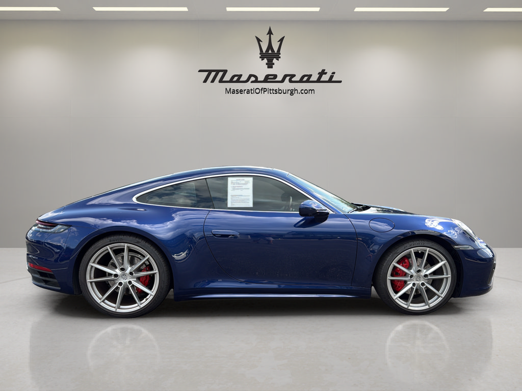 Used 2022 Porsche 911 Carrera RWD image 4