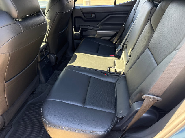 New 2026 Toyota 4Runner SR5 AWD/4WD image 20