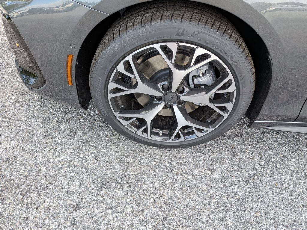 New 2026 Audi A6 Premium Plus AWD/4WD image 25