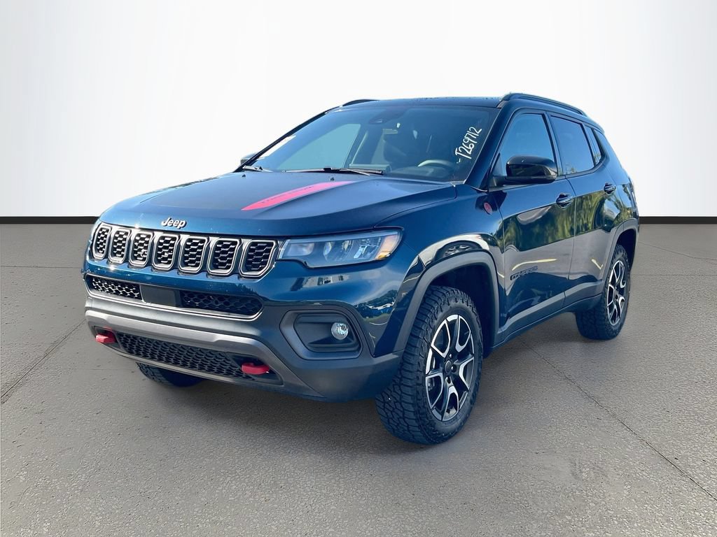 New 2026 Jeep Compass Trailhawk w/ Sun, Sound & Navigation Group AWD/4WD image 3