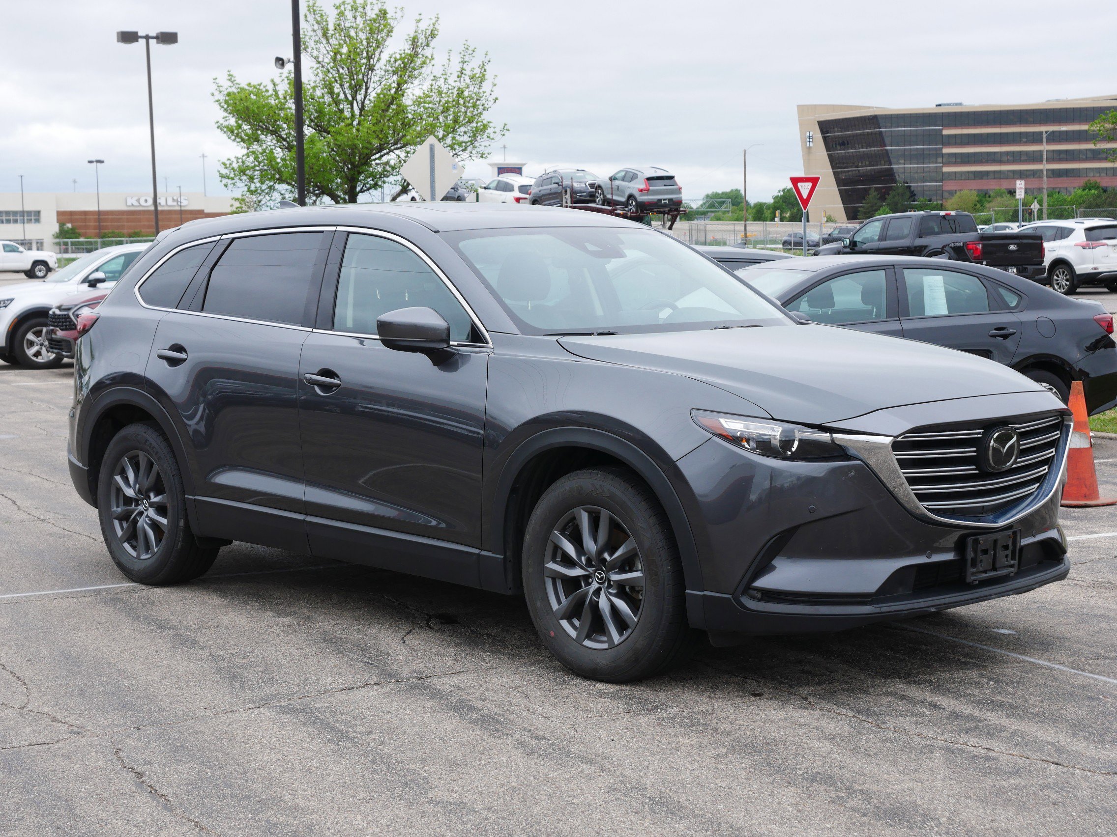 Used 2020 MAZDA CX-9 Touring w/ Touring Premium Package AWD/4WD image 1