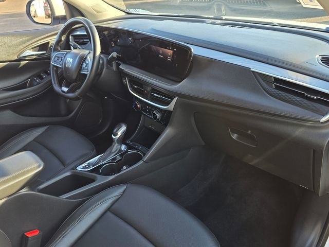 Used 2024 Buick Encore GX Sport Touring image 9