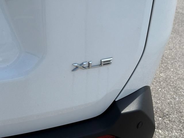 Used 2026 Toyota RAV4 XLE Premium AWD/4WD image 7