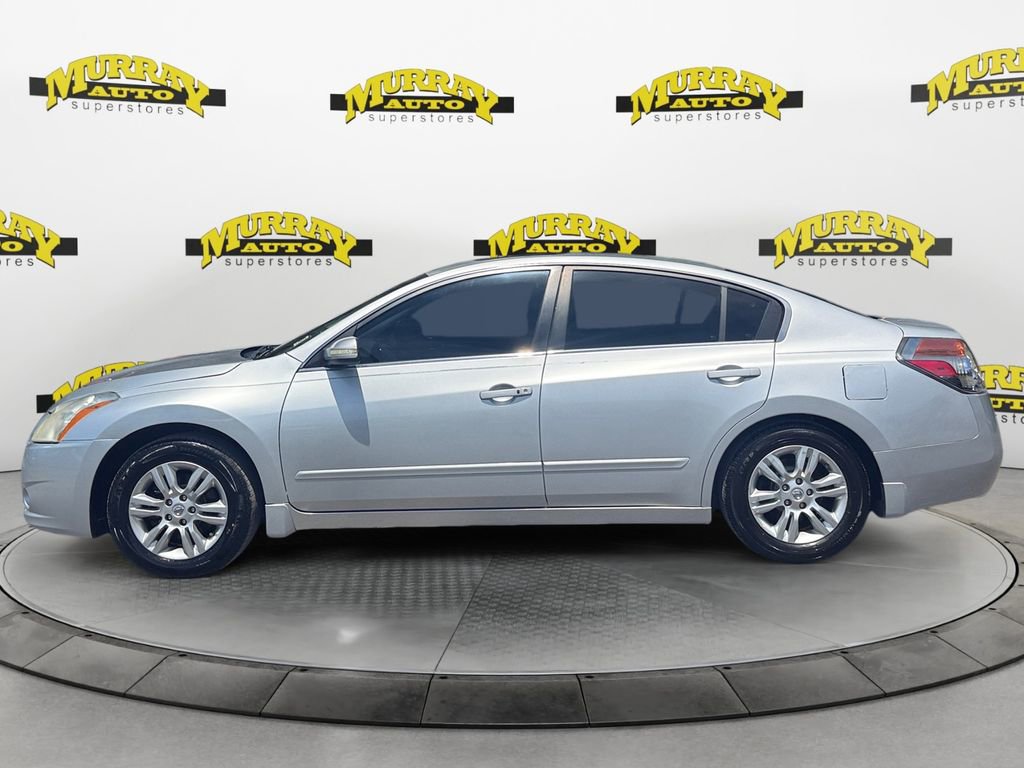 Used 2012 Nissan Altima 2.5 SL w/ 2.5SL Pkg FWD image 2