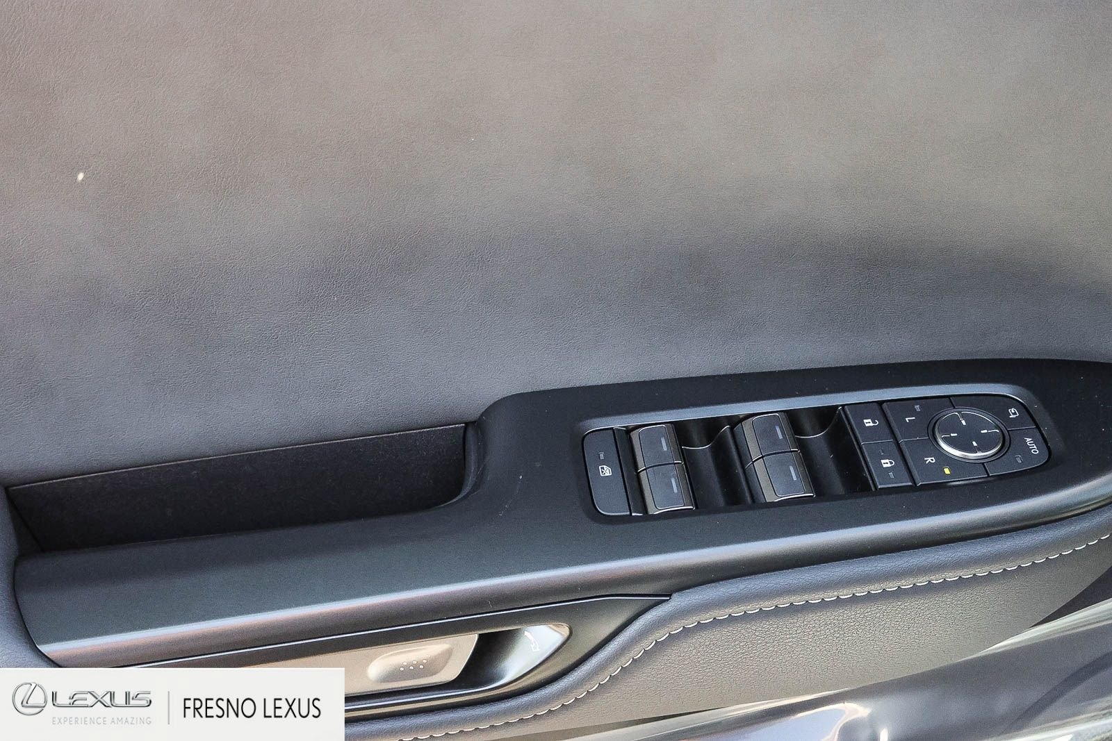 New 2026 Lexus RZ 450e AWD image 23