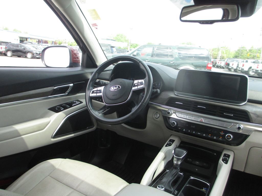Used 2020 Kia Telluride EX FWD image 25