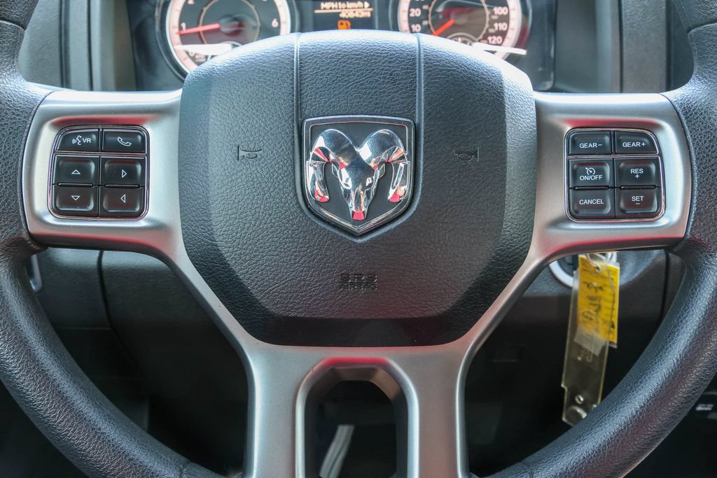 Used 2024 RAM 1500 Warlock AWD/4WD image 19