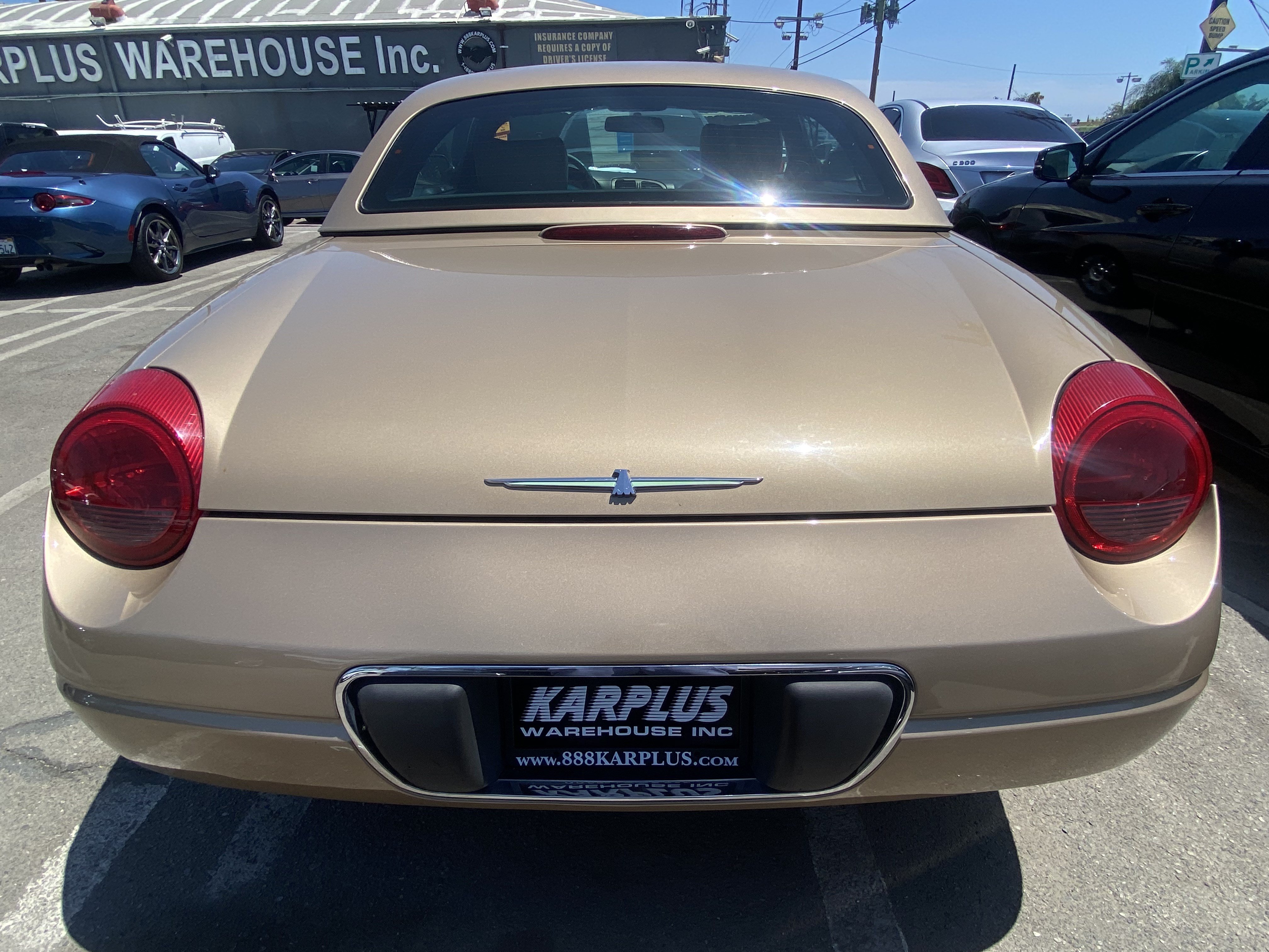 Used 2005 Ford Thunderbird RWD image 7