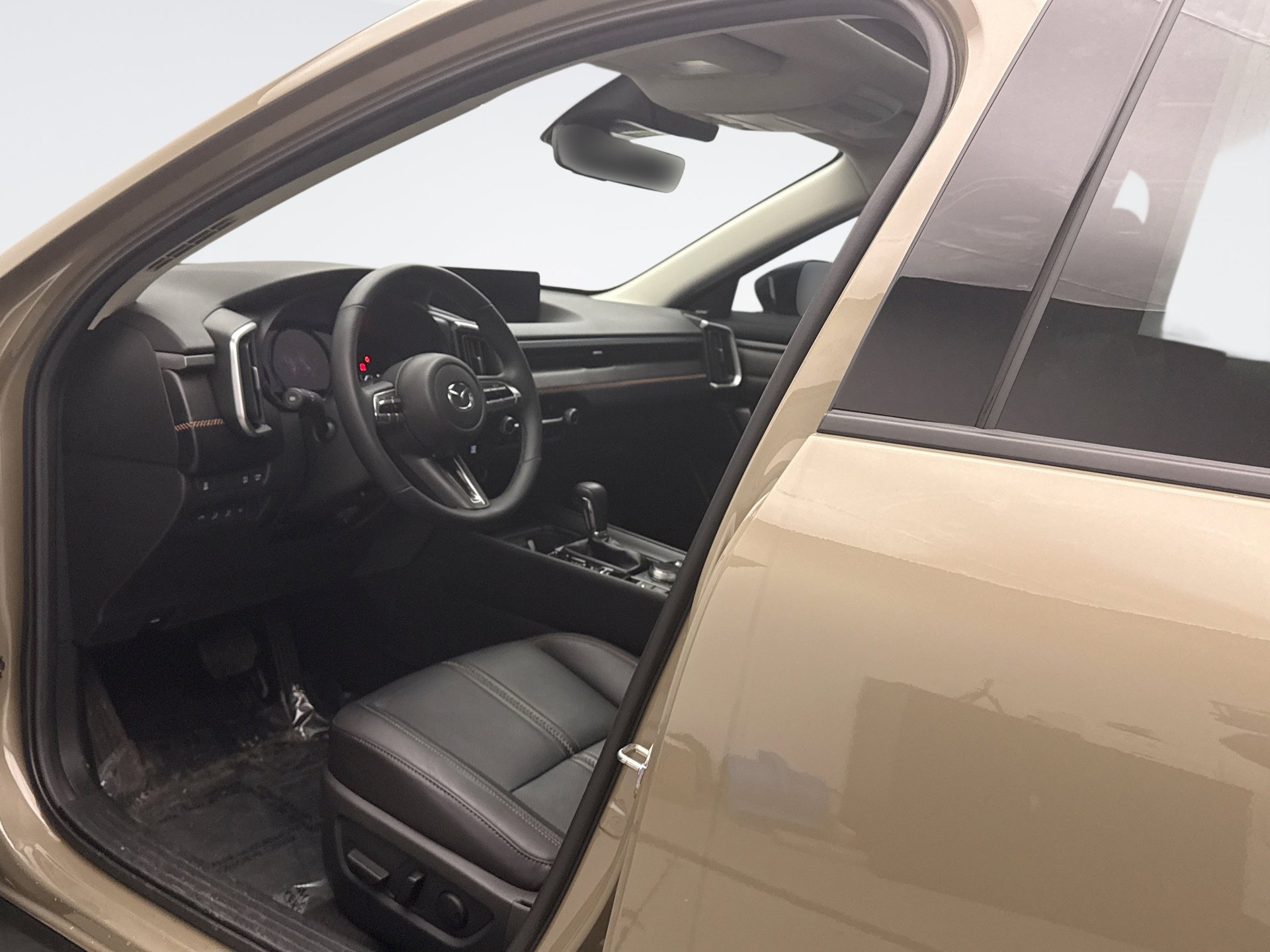 Used 2025 MAZDA CX-50 AWD 2.5 Turbo w/ Cargo Package image 10