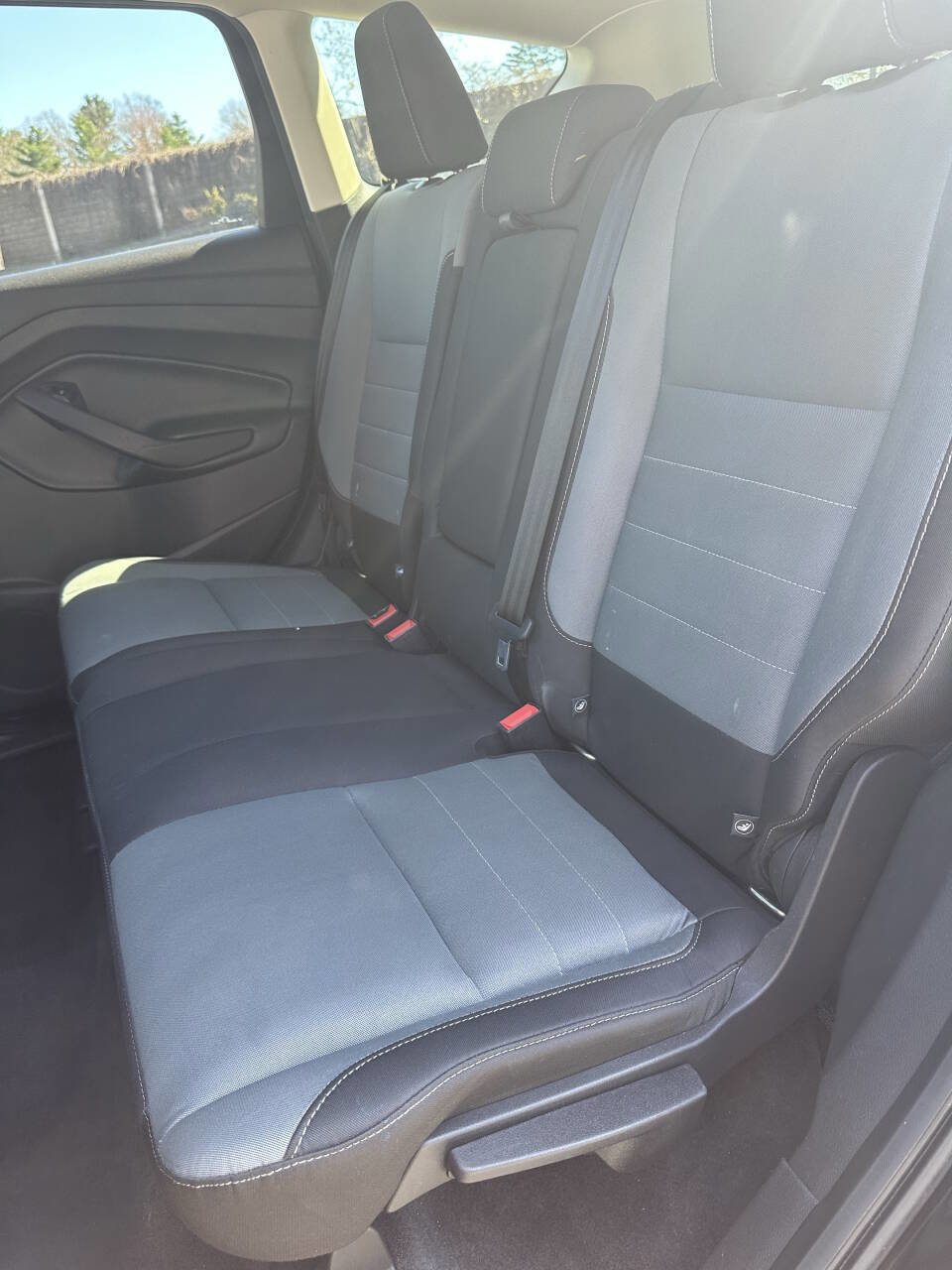 Used 2016 Ford Escape SE w/ SE Cold Weather Package image 21