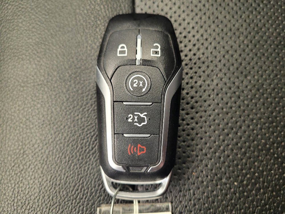 Used 2016 Ford Explorer Sport w/ Equipment Group 401A AWD/4WD image 32