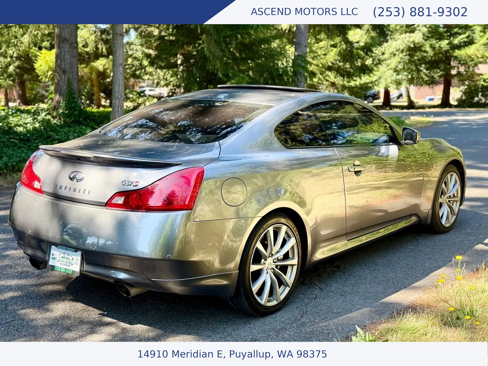 Used 2010 INFINITI G37 Sport w/ Navigation Pkg RWD image 5