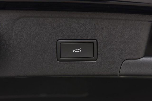 New 2026 Volkswagen Atlas Cross Sport SEL R-Line image 26