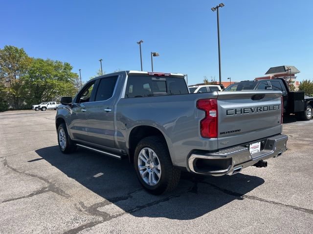New 2026 Chevrolet Silverado 1500 LTZ w/ LTZ Premium Package AWD/4WD image 5