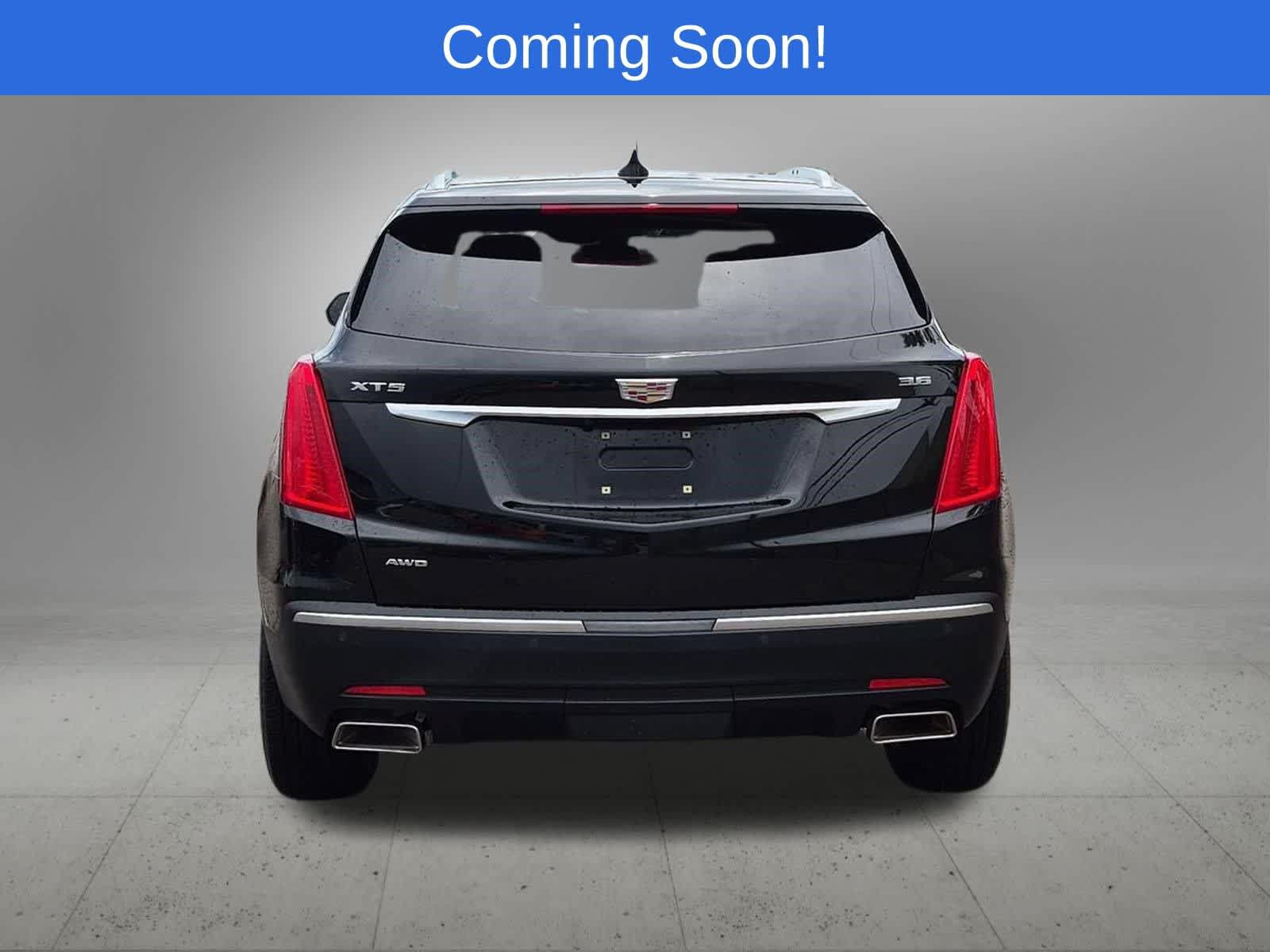 Used 2018 Cadillac XT5 Luxury w/ Driver Awareness Package AWD/4WD image 5