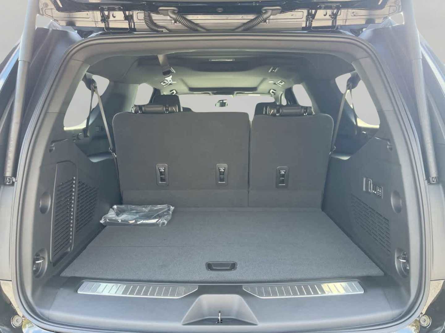 New 2026 Chevrolet Suburban Premier w/ Sun And Tow Package image 7