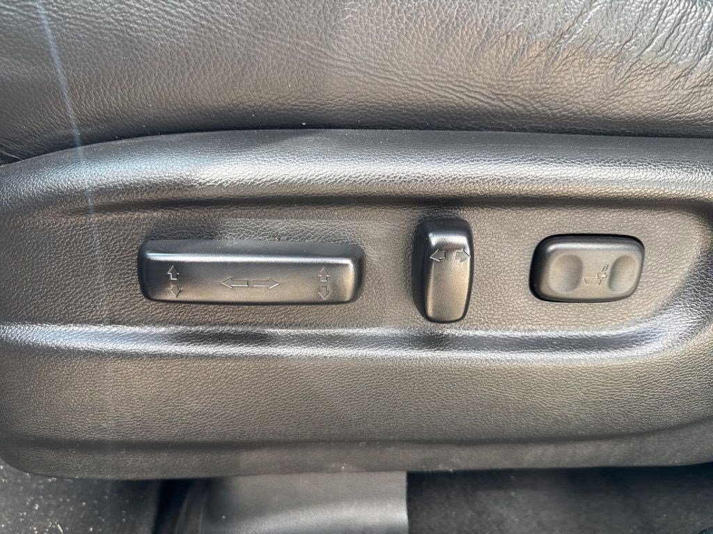 Certified 2022 Honda Pilot Touring image 11