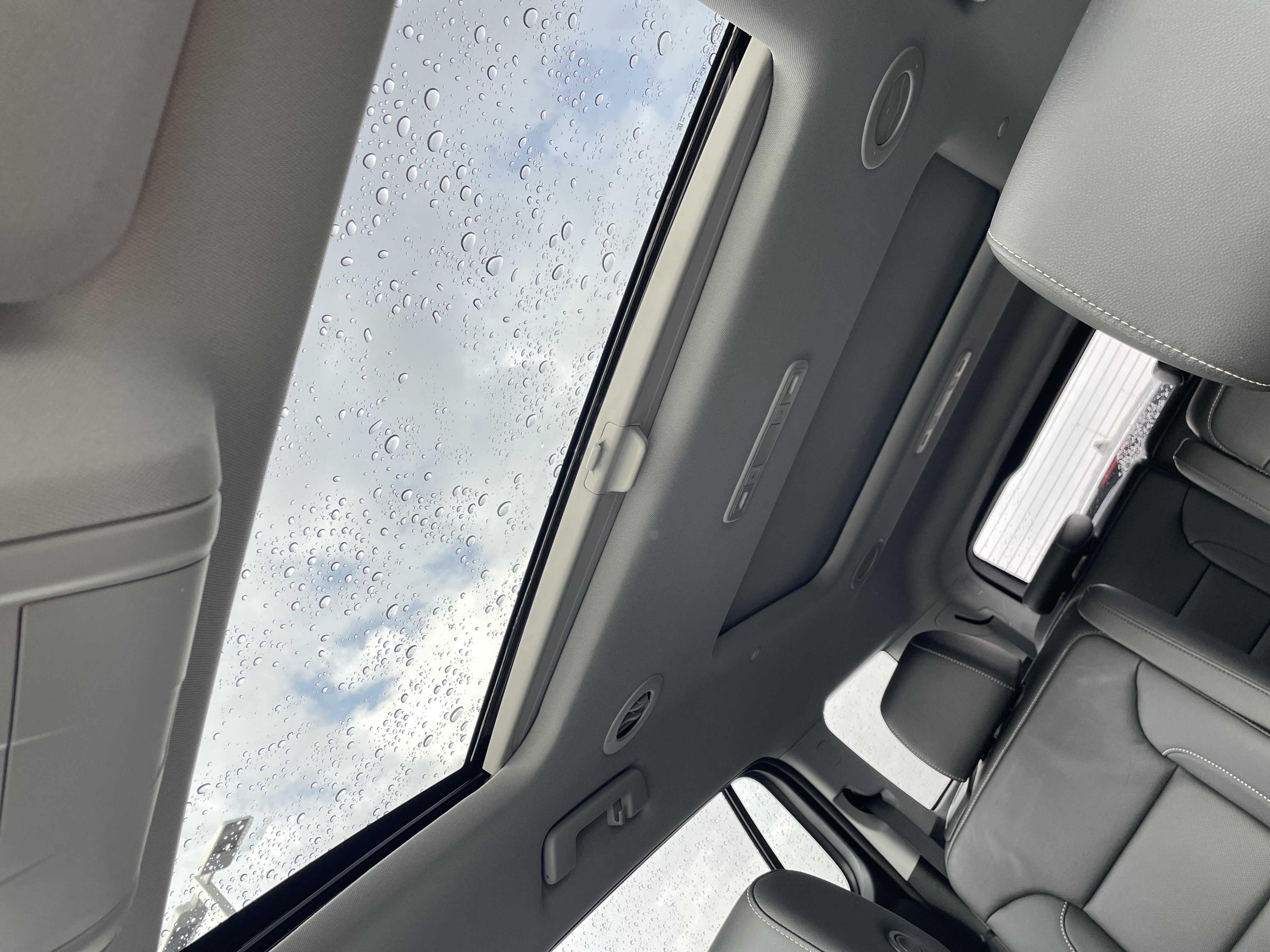 Certified 2023 GMC Acadia SLT w/ Elevation Edition image 17