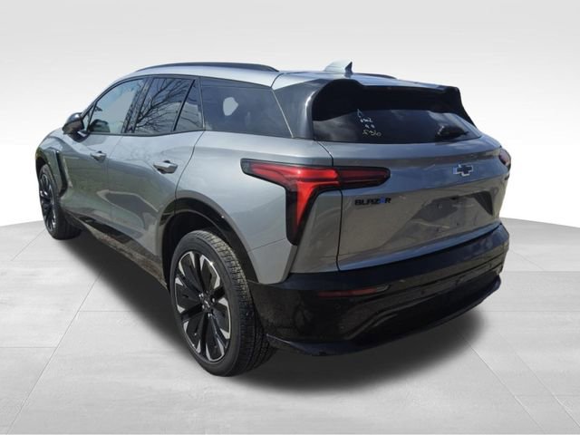 Used 2025 Chevrolet Blazer EV RS AWD/4WD image 2