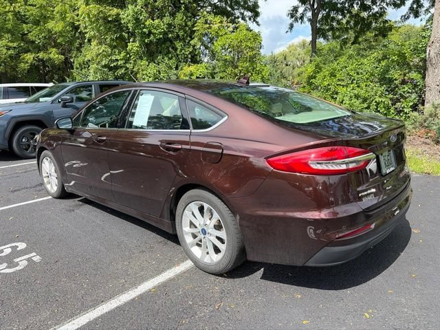 Used 2019 Ford Fusion SE FWD image 10