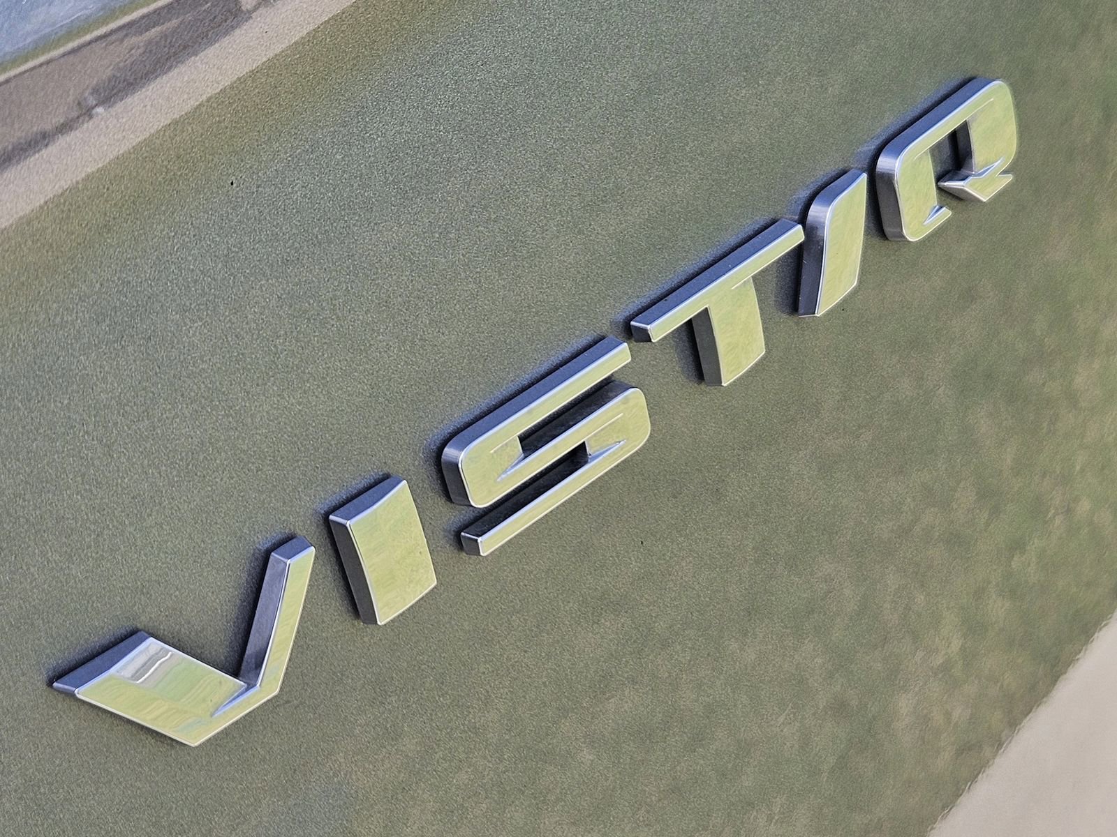 New 2026 Cadillac Vistiq Sport image 13