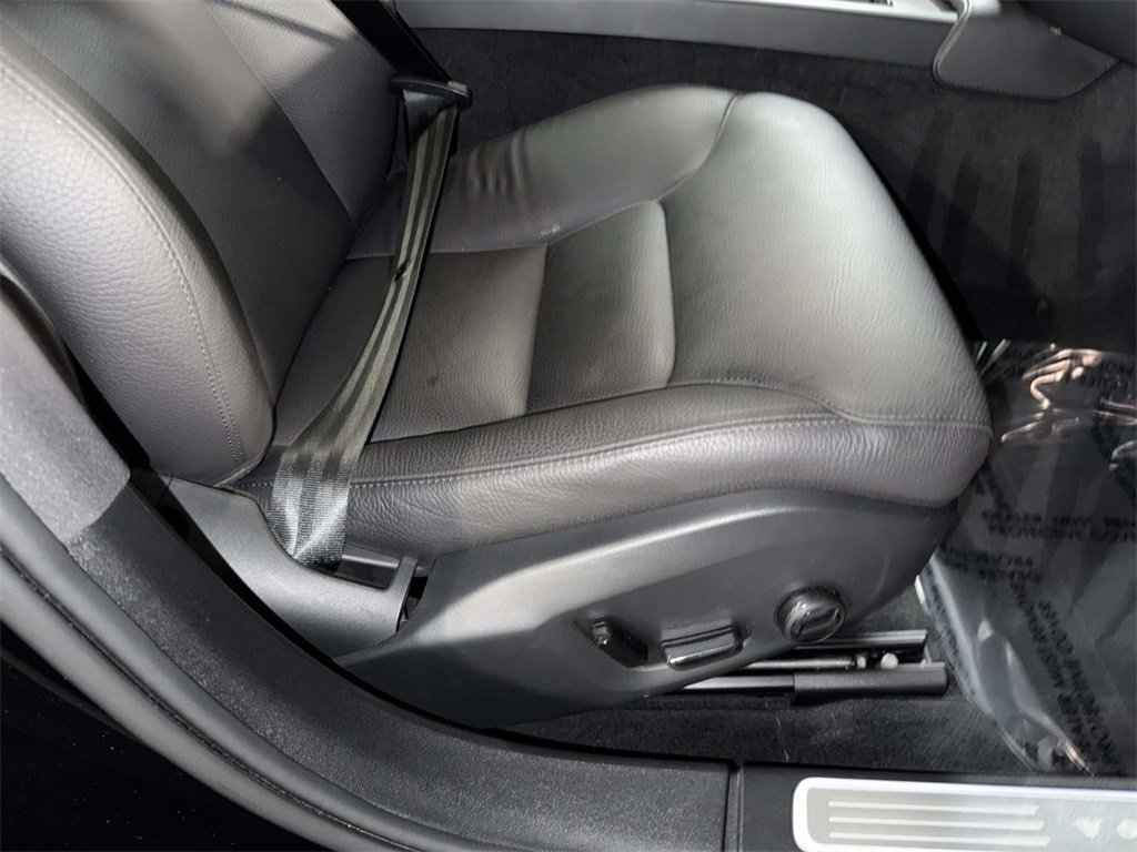 Used 2024 Volvo V90 B6 Cross Country Plus image 15