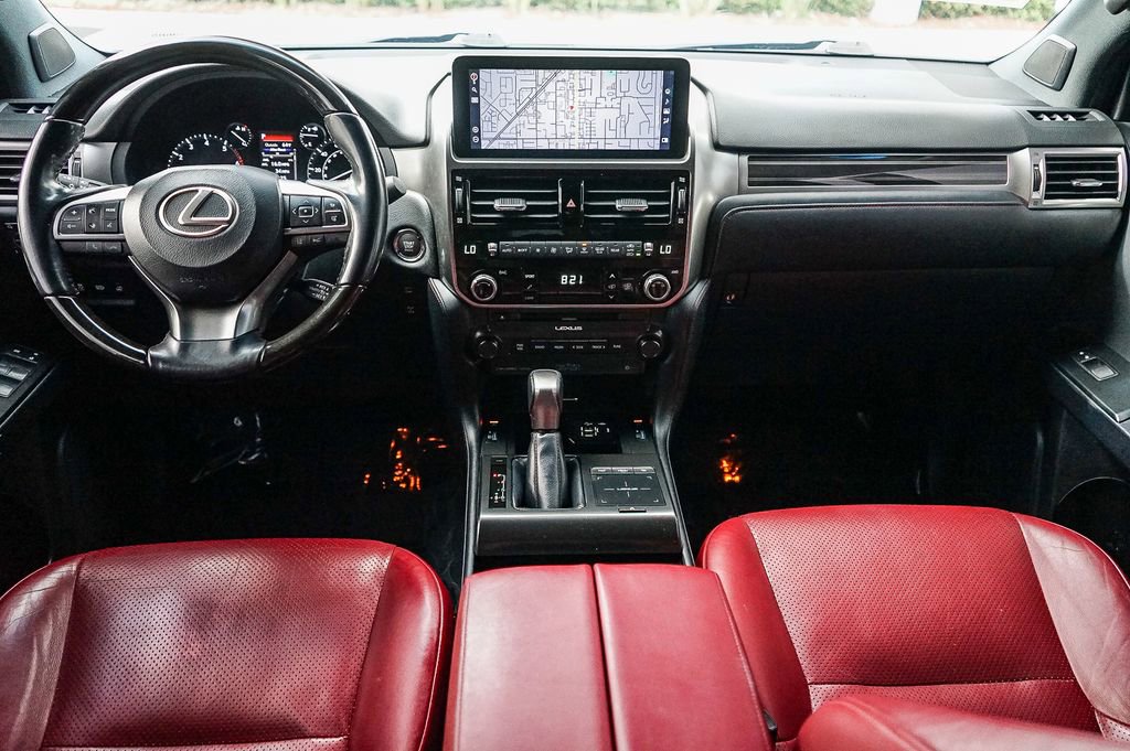 Used 2023 Lexus GX 460 Luxury w/ Sport Design Package image 13