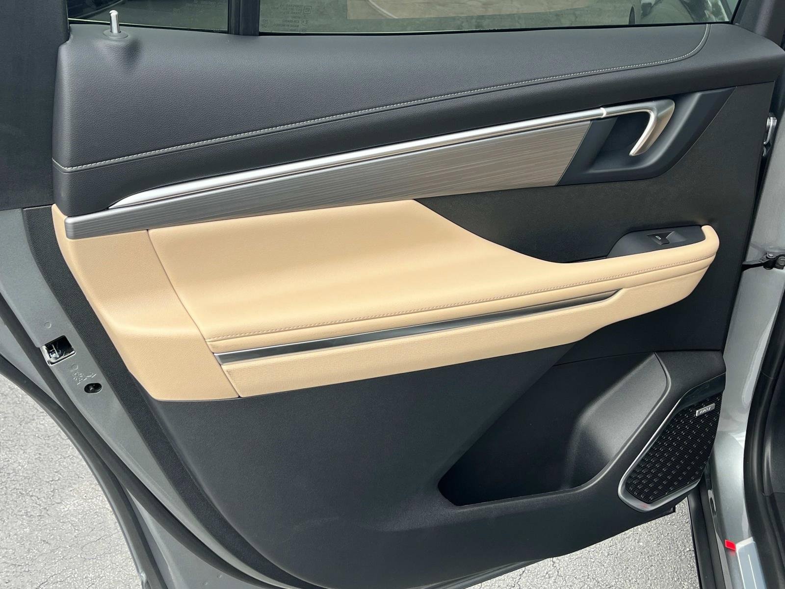 New 2026 Buick Enclave Preferred w/ Power Package image 19