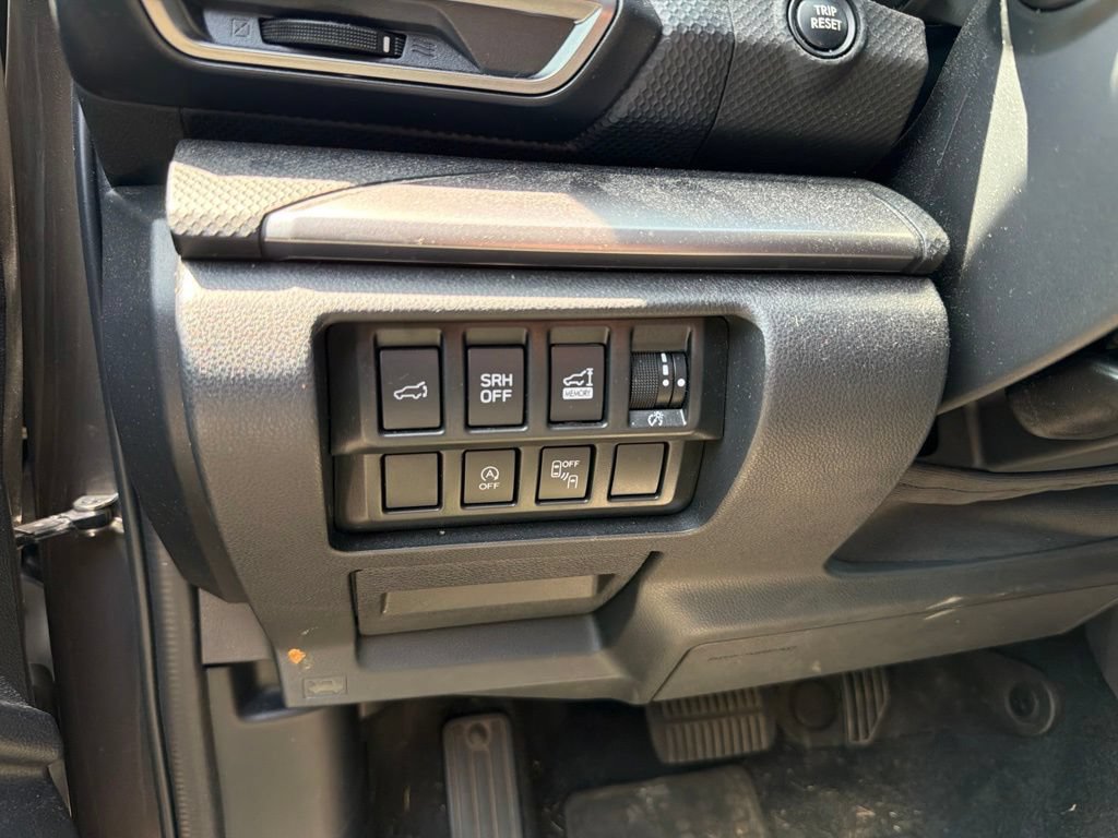 Used 2021 Subaru Forester Premium AWD/4WD image 17