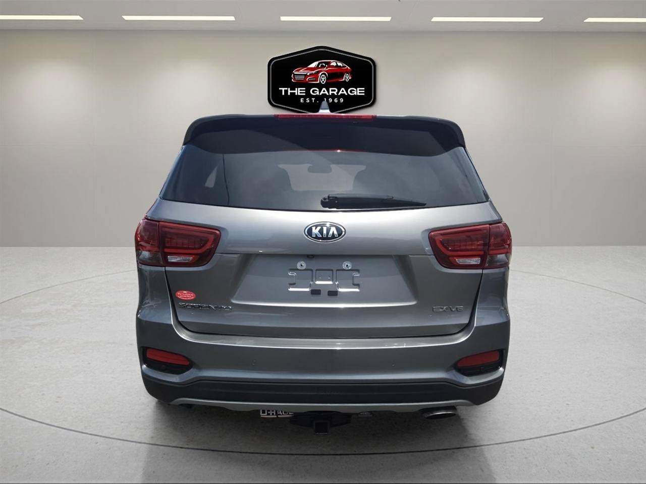 Used 2019 Kia Sorento EX AWD/4WD image 4