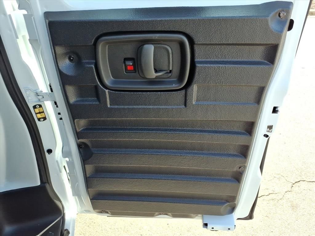 New 2026 Chevrolet Express 2500 Extended w/ Driver Convenience Package image 26