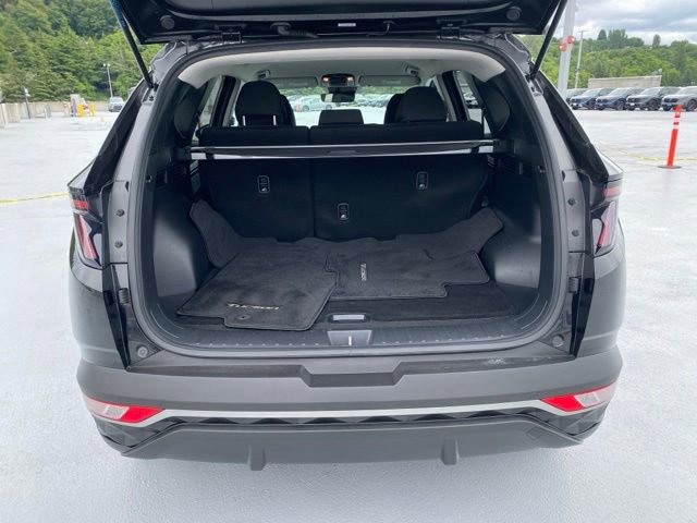 Used 2022 Hyundai Tucson Blue w/ Cargo Package AWD/4WD image 8
