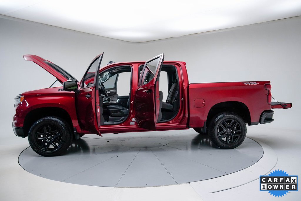 Used 2024 Chevrolet Silverado 1500 LT Trail Boss w/ LT Trail Boss Premium Package image 31