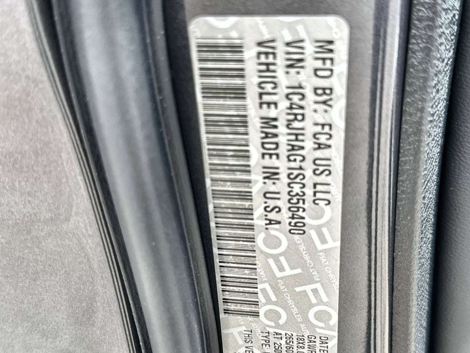 New 2025 Jeep Grand Cherokee Laredo X w/ Luxury Tech Group I image 28