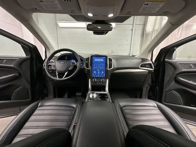 Used 2024 Ford Edge SEL w/ Convenience Package AWD/4WD image 19
