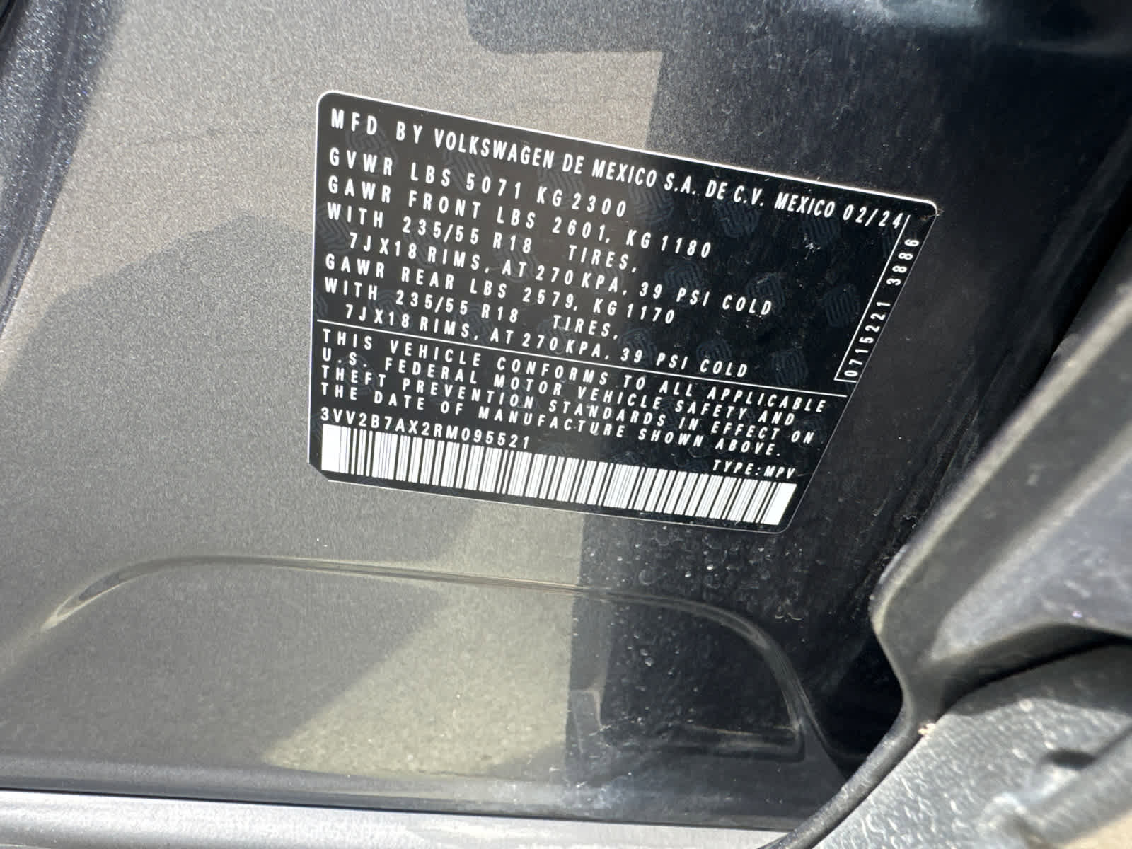 Certified 2024 Volkswagen Tiguan SE image 21