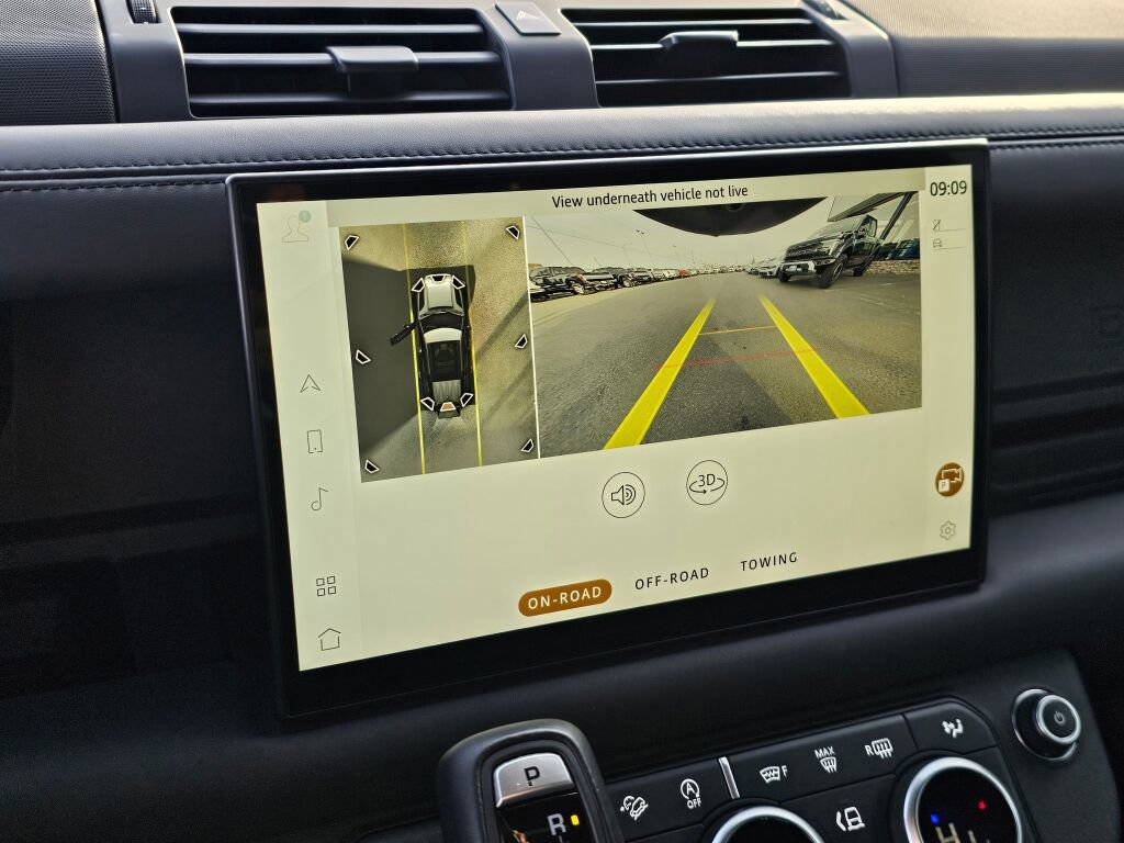 Used 2024 Land Rover Defender 110 X image 29